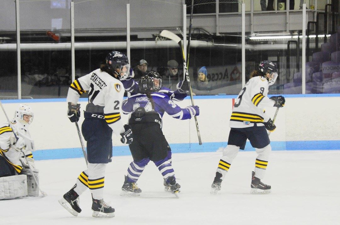 Women's hockey, Feb 2